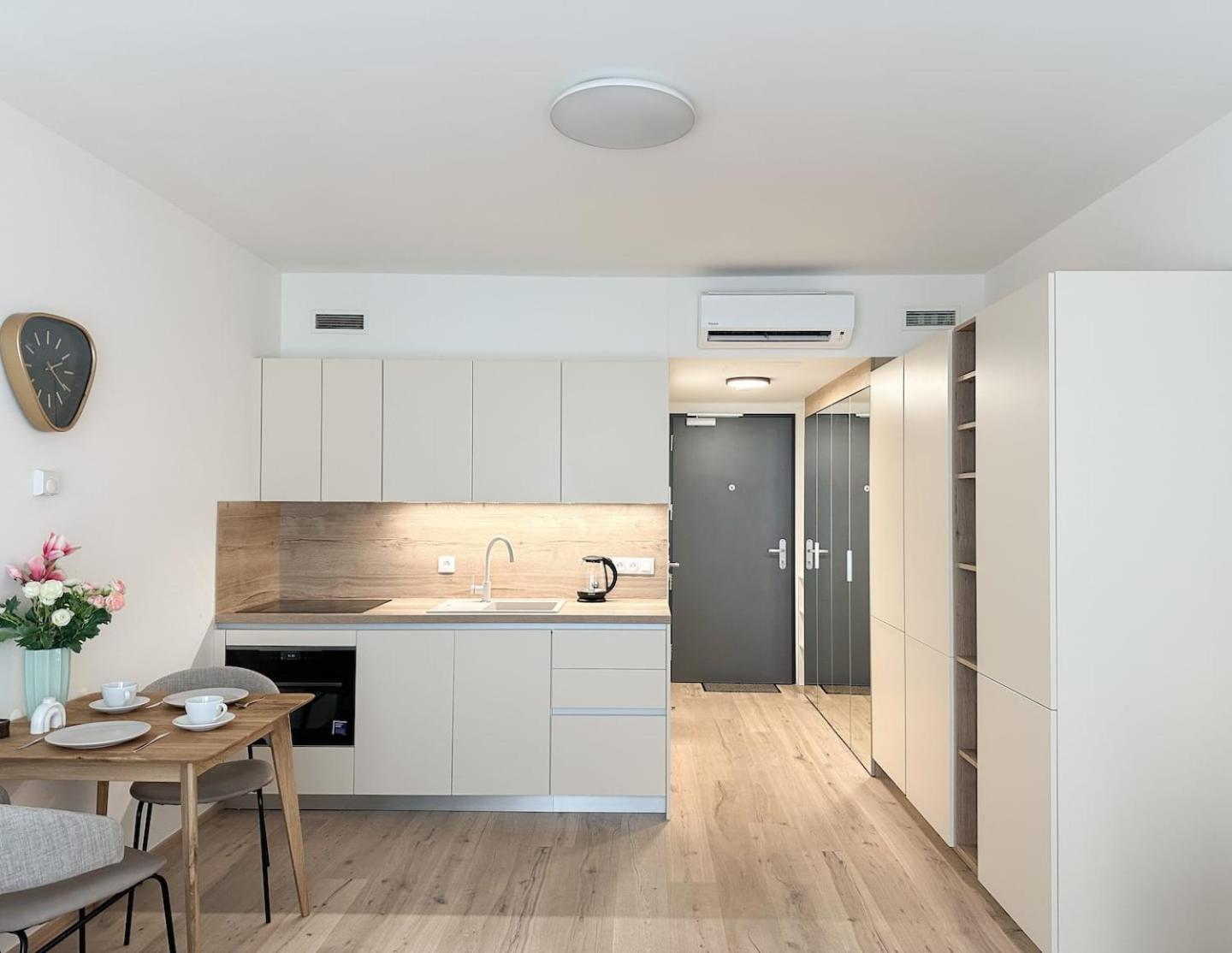 Real Living By Refa Karlin 406 Apartmán *
